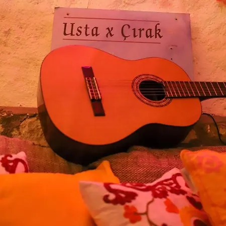 Usta X Cirak Butik Szálloda