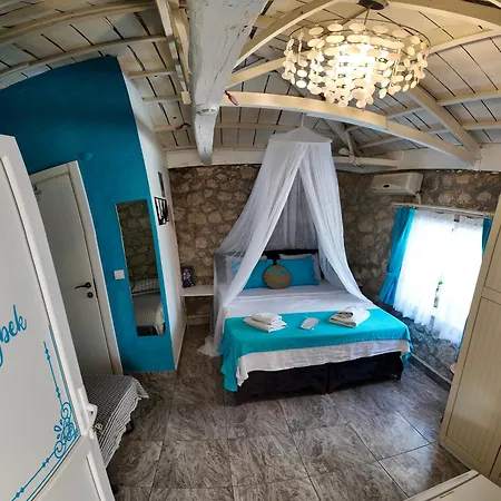 Hotel Usta X Cirak Butik *