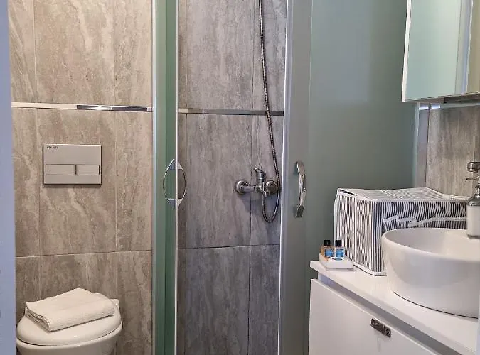 Usta X çırak Butik Hotel Esmirna