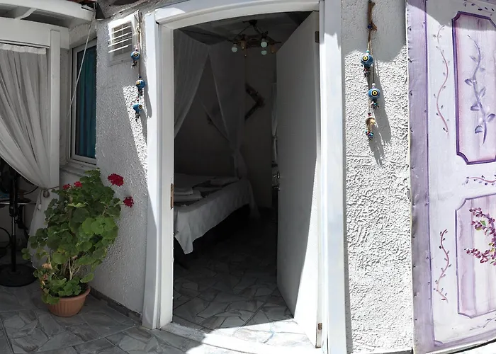 Usta X çırak Butik Otel *