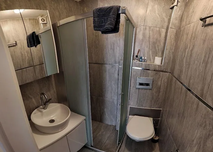 Usta X çırak Butik Hotel Esmirna