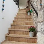 Usta X Cirak Butik Hotel İzmir
