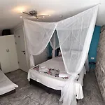 Usta X Cirak Butik Hotel *
