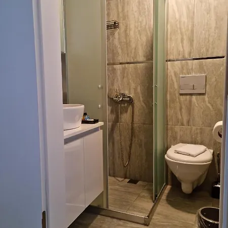Usta X çırak Butik Otel İzmir