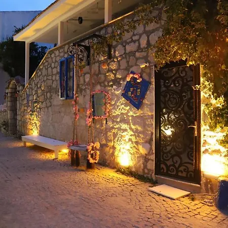 Usta X çırak Butik Otel