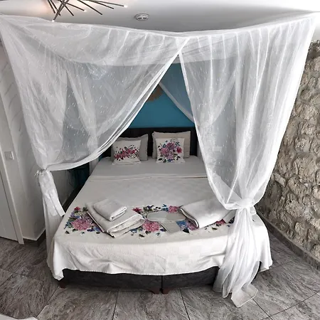 Hotel Usta X Cirak Butik *