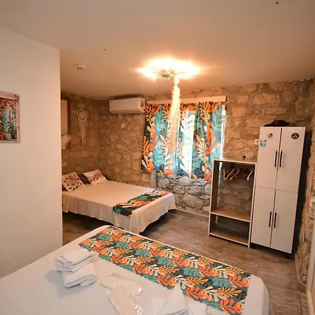 Usta X Cirak Butik * Izmir