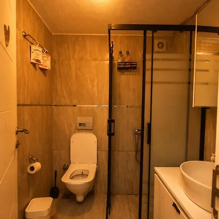 Usta X çırak Butik Otel İzmir